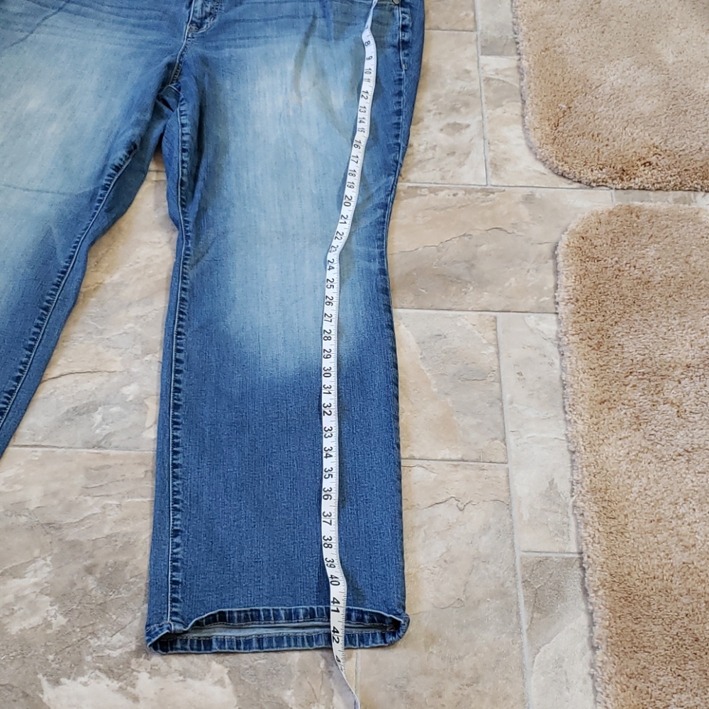 Torrid Jeans Size 24R - Picture 7 of 10